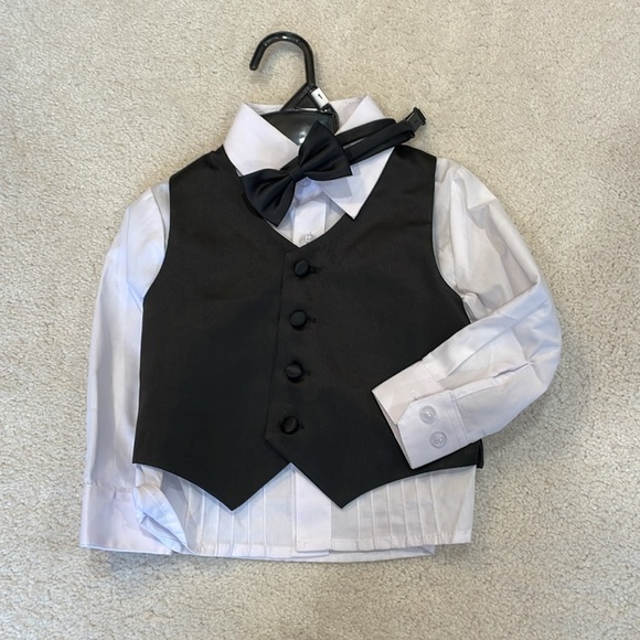 5 Piece Toddler Black Suit - Picture 3 of 16